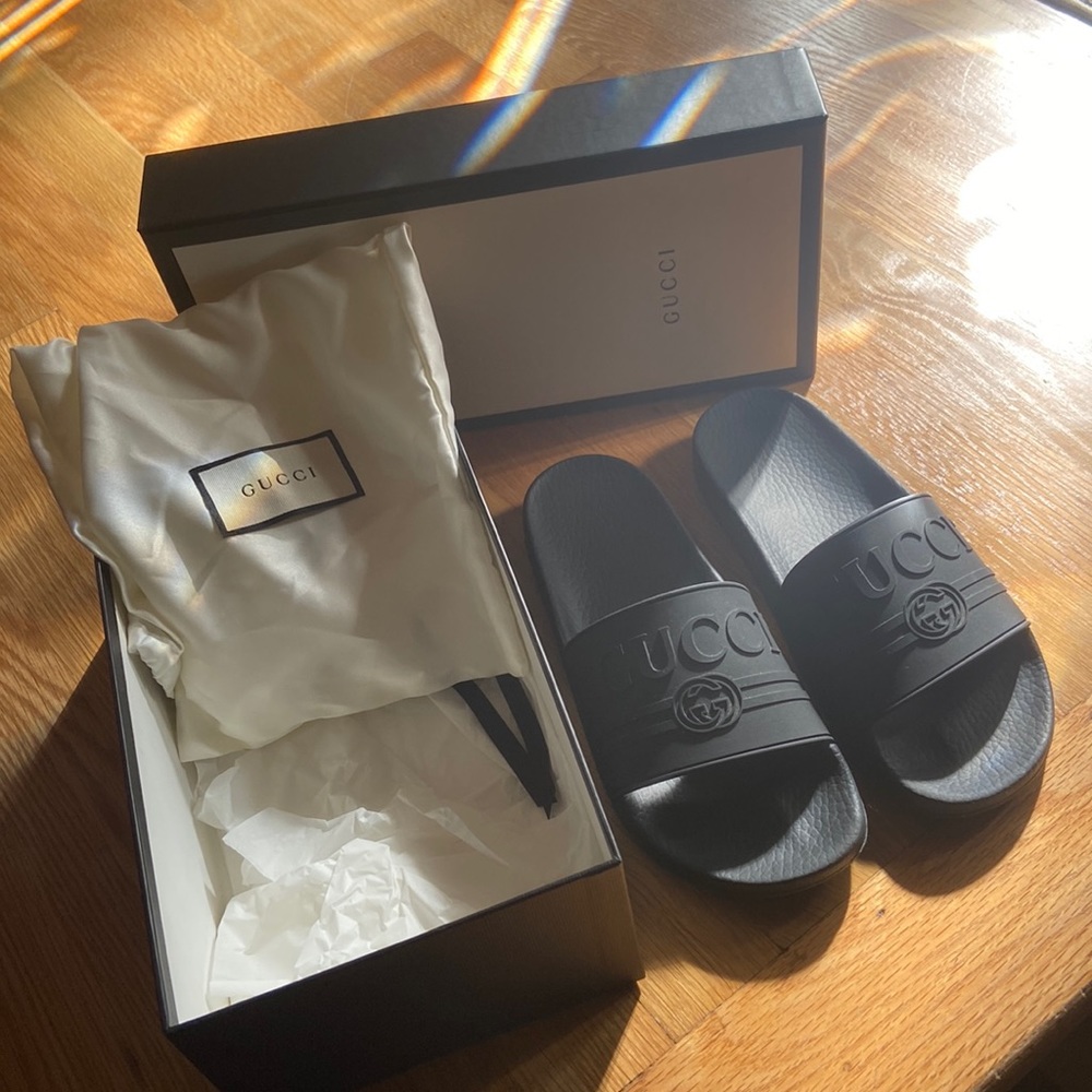 Women’s Gucci Slides Worn 1x